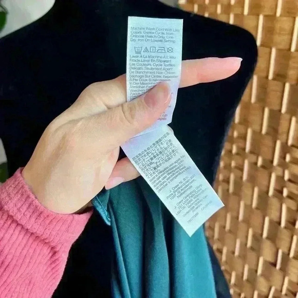 Madewell Shift Mini Dress in a Satin Dark Forrest Green - Picture 9 of 12